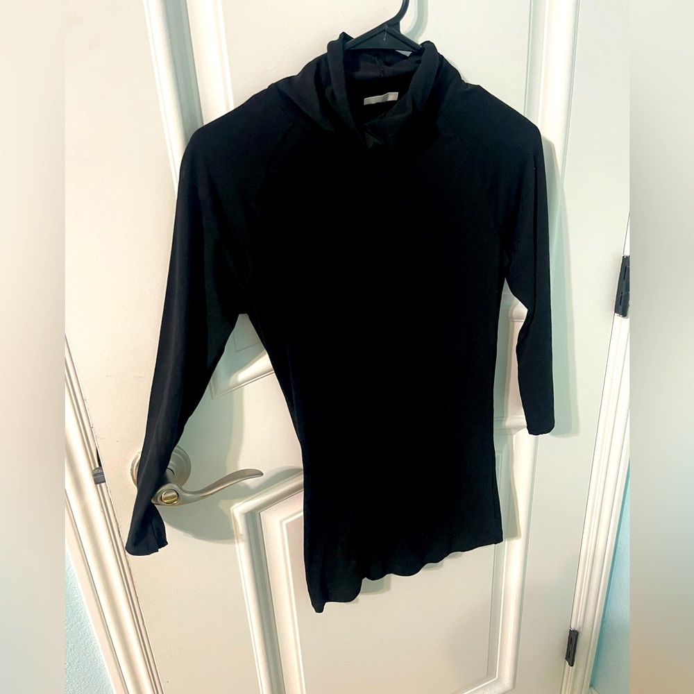 FREE PEOPLE TURTLE NECK 3/4 sleeve size M